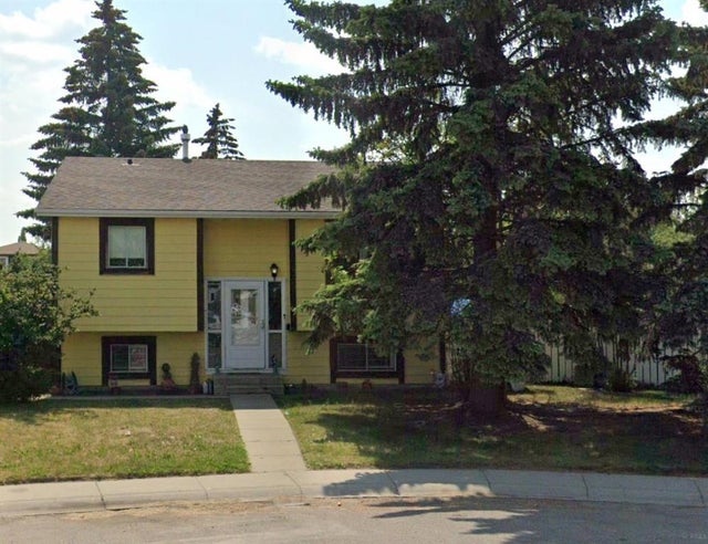 52 Castlebrook Rise Ne, Calgary