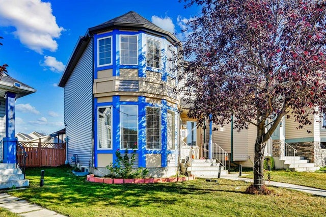 143 Taralea Gardens Ne, Calgary