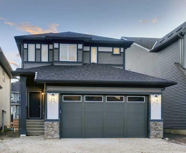 891 Langholm Drive Se, Airdrie