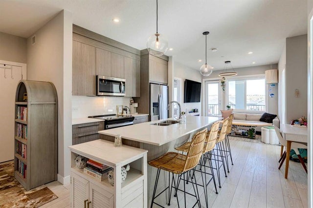 1305, 111 Wolf Creek Drive Se, Calgary