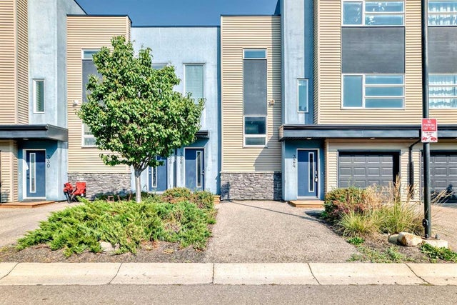 326 Covecreek Circle Ne, Calgary