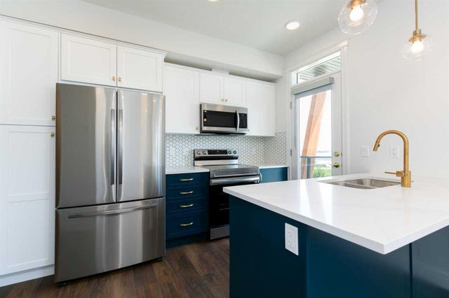 209, 414 Seton Passage Se, Calgary