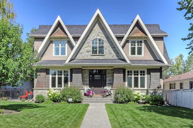 2 Granville Crescent Sw, Calgary