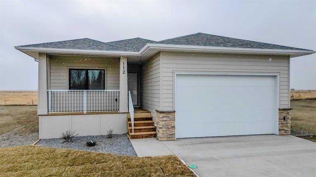112 E 300 S, Raymond