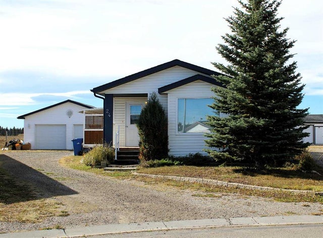 24 Noblefern Way, Sundre