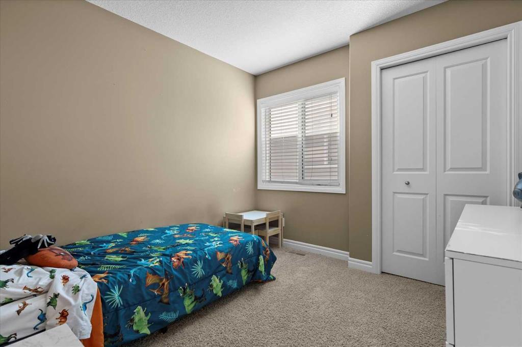 195 Hillcrest Circle Sw Airdrie Alberta T4B0Y6 Hillcrest Home For Sale