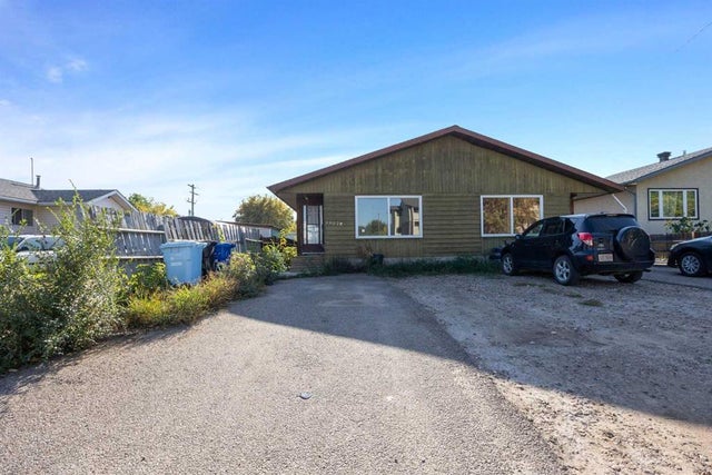 9907 Gordon Avenue, Fort McMurray