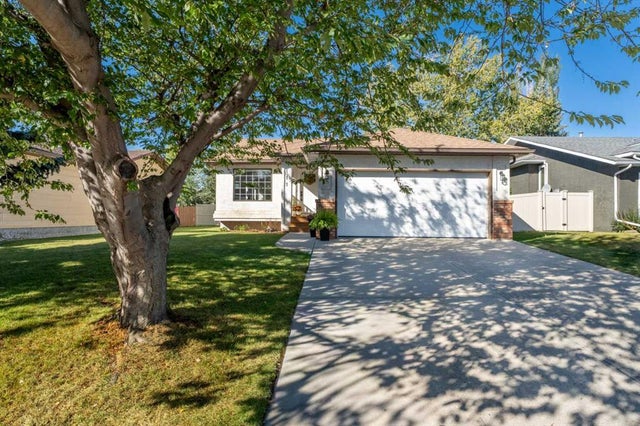 111 Allen Rise, Vulcan