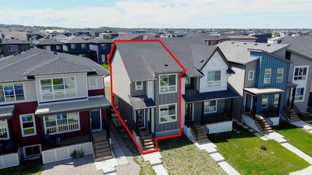157 Belmont Drive Sw, Calgary
