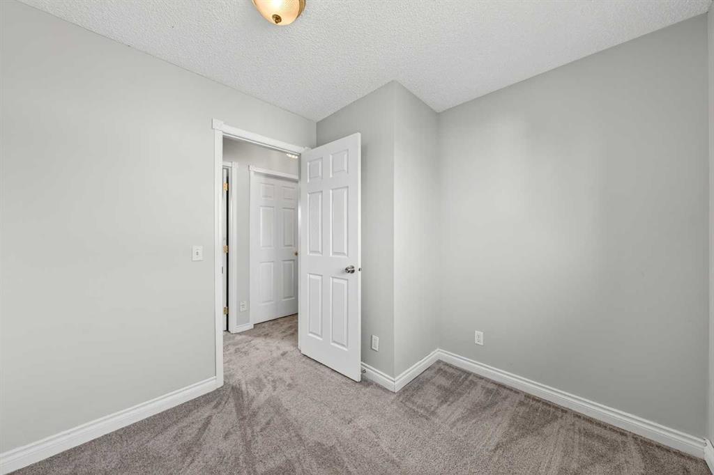 159 Hidden Ranch Circle Northwest, Calgary – Residential Detached Listing Photo 30