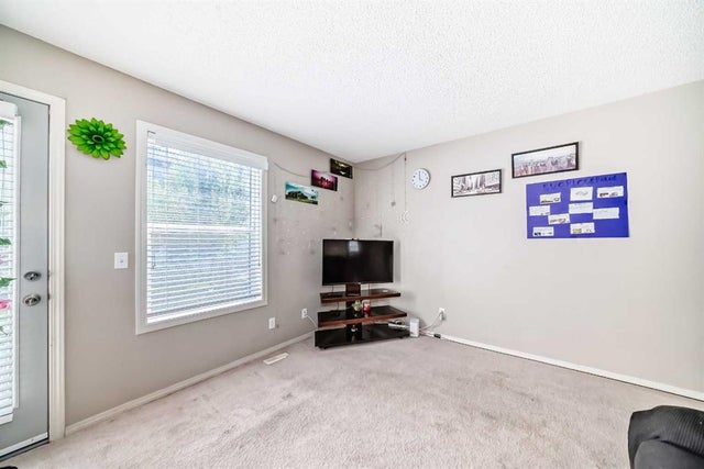 147 Saddlebrook Point Ne, Calgary