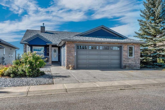 20 Hillcrest Boulevard, Strathmore