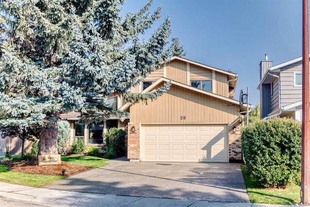 28 Woodfield Court Sw, Calgary