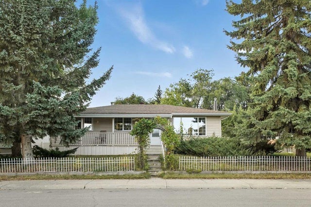 23 Mckinnon Crescent, Red Deer