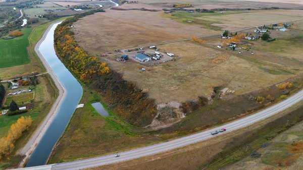 215012 Range Road 254, Mossleigh