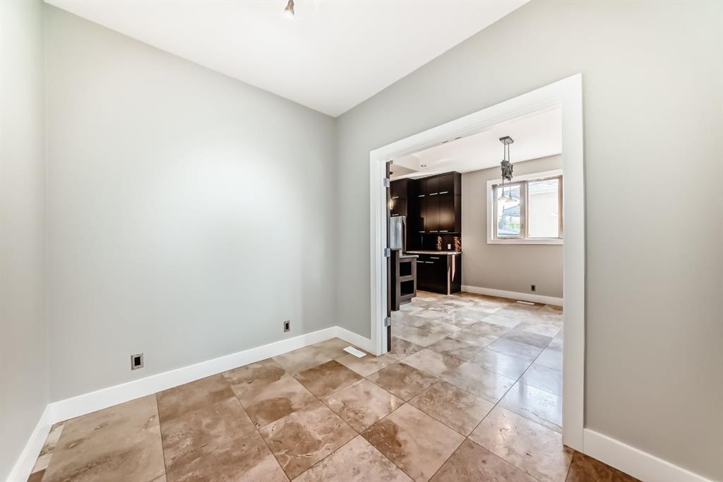 2428 31 Avenue Sw Calgary Alberta T2T 1T8 Richmond Home For Sale