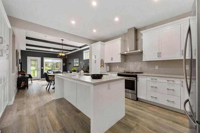 84 Riviera Court, Cochrane