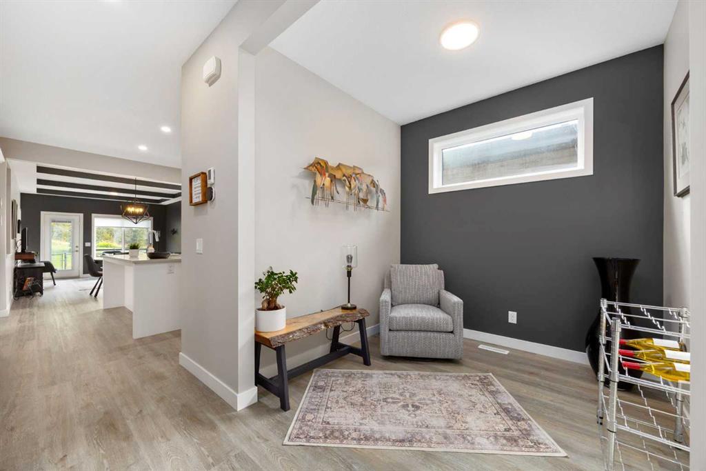 84 Riviera Court, Cochrane – Residential Semi Detached Listing Photo 9