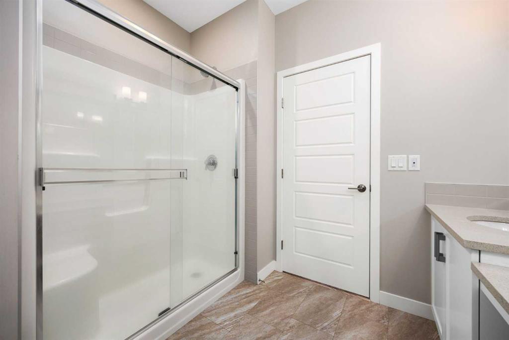 84 Riviera Court, Cochrane – Residential Semi Detached Listing Photo 17