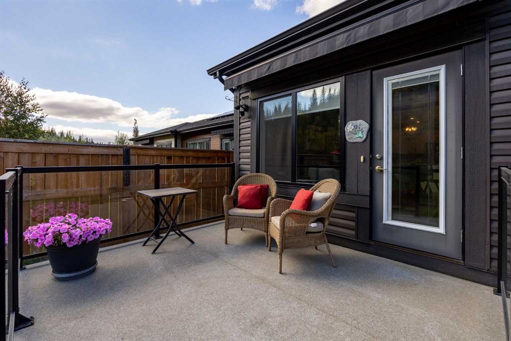 84 Riviera Court, Cochrane – Residential Semi Detached Listing Photo 37