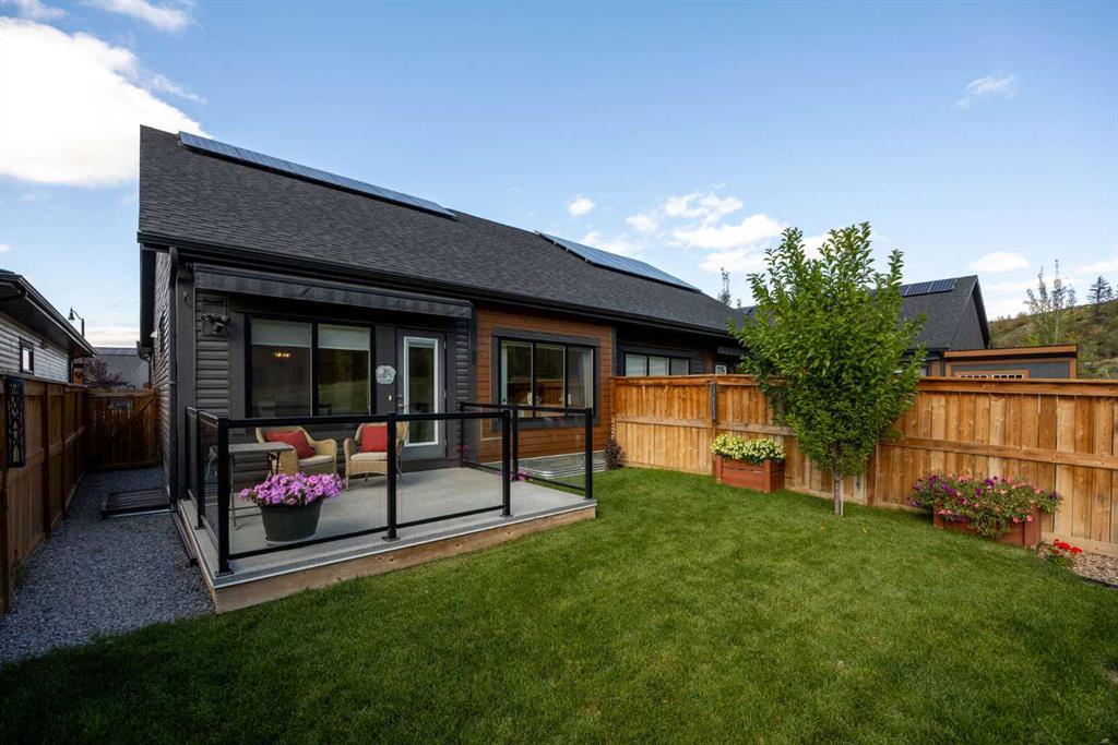 84 Riviera Court, Cochrane – Residential Semi Detached Listing Photo 38