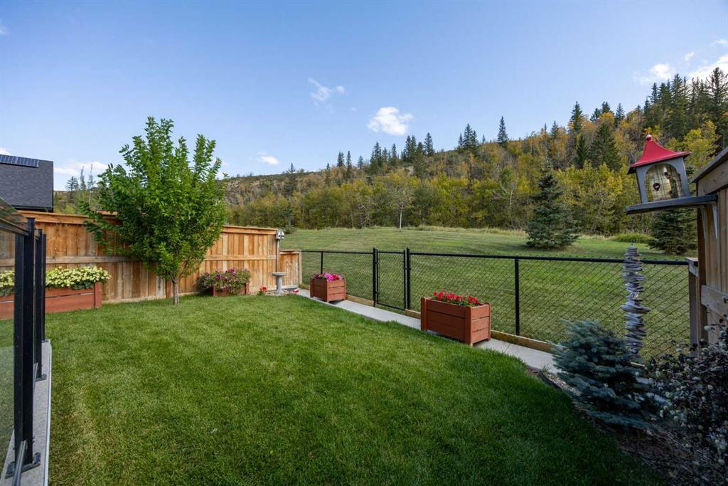 84 Riviera Court, Cochrane – Residential Semi Detached Listing Photo 39