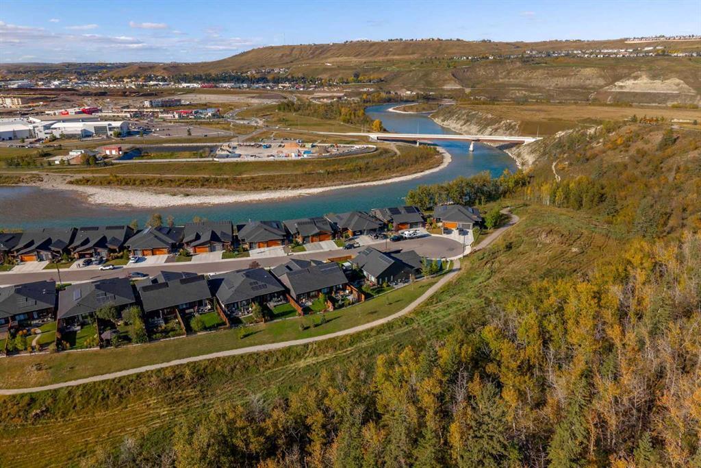 84 Riviera Court, Cochrane – Residential Semi Detached Listing Photo 43