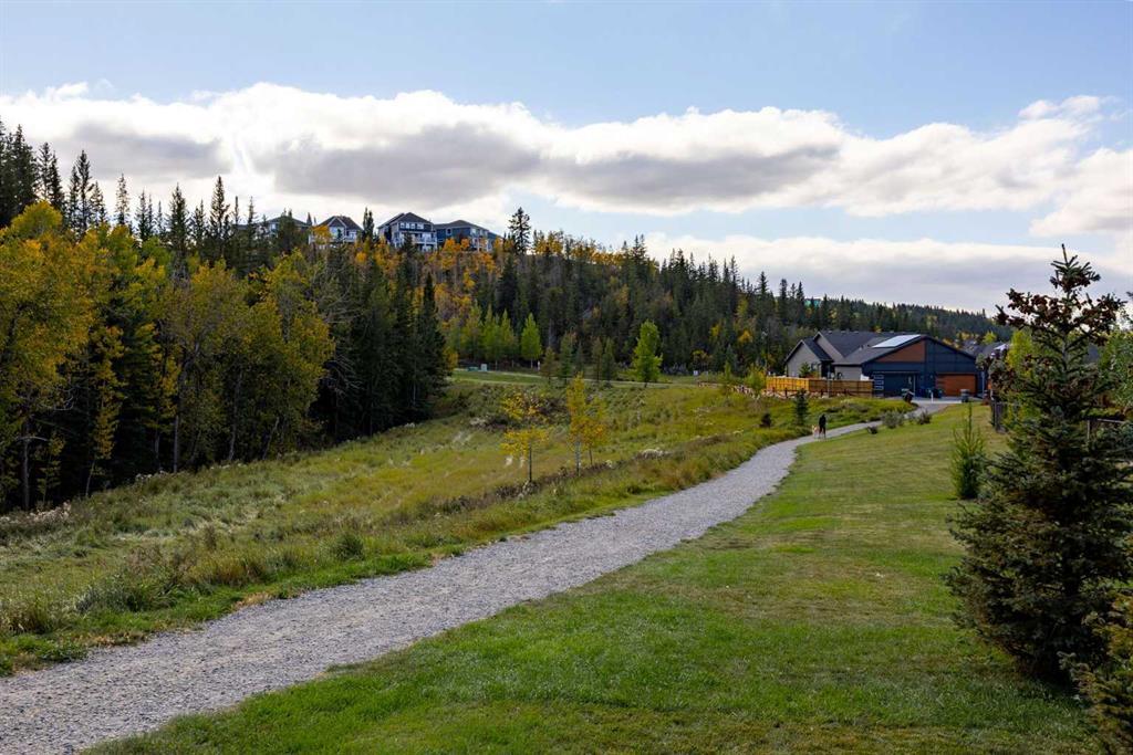 84 Riviera Court, Cochrane – Residential Semi Detached Listing Photo 4