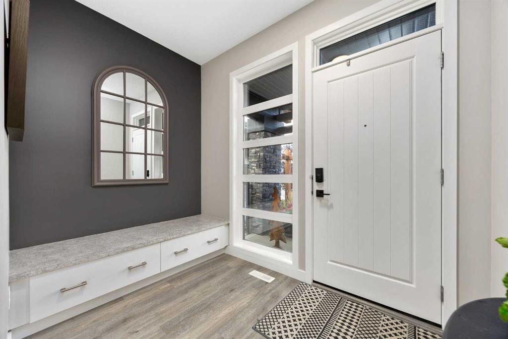 84 Riviera Court, Cochrane – Residential Semi Detached Listing Photo 7