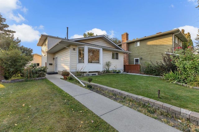 12 Templehill Bay Ne, Calgary