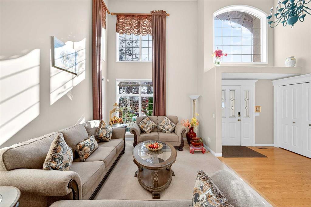 10345 Hamptons Boulevard Northwest, Calgary – Residential Detached Listing Photo 3