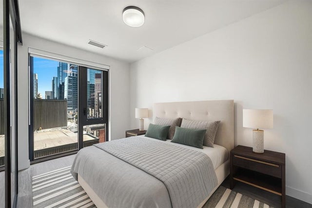 704, 730 2 Avenue Sw, Calgary