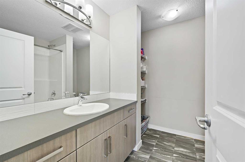 102, 200 Cranfield Common Southeast, Calgary – Residential Apartment Listing Photo 17