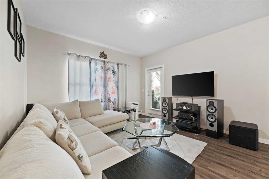 102, 200 Cranfield Common Southeast, Calgary – Residential Apartment Listing Photo 8