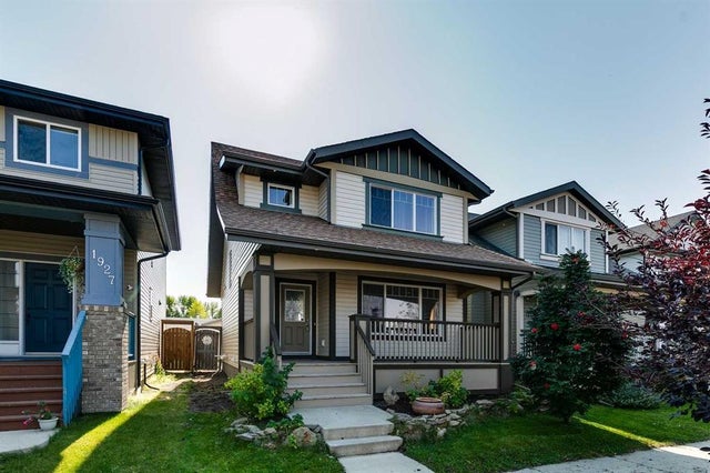 1931 Reunion Boulevard Nw, Airdrie