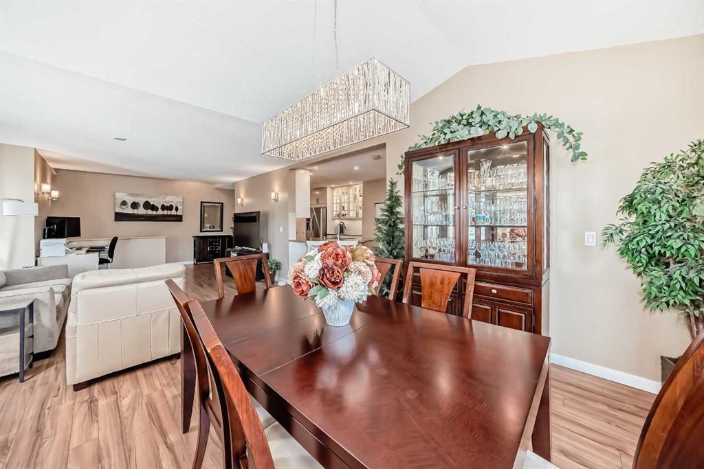 704, 39 Hidden Creek Place Northwest, Calgary – Residential Row/Townhouse Listing Photo 15