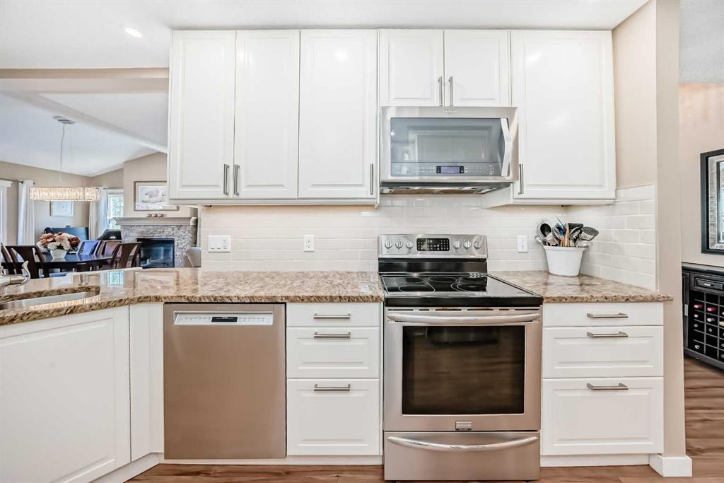 704, 39 Hidden Creek Place Northwest, Calgary – Residential Row/Townhouse Listing Photo 20