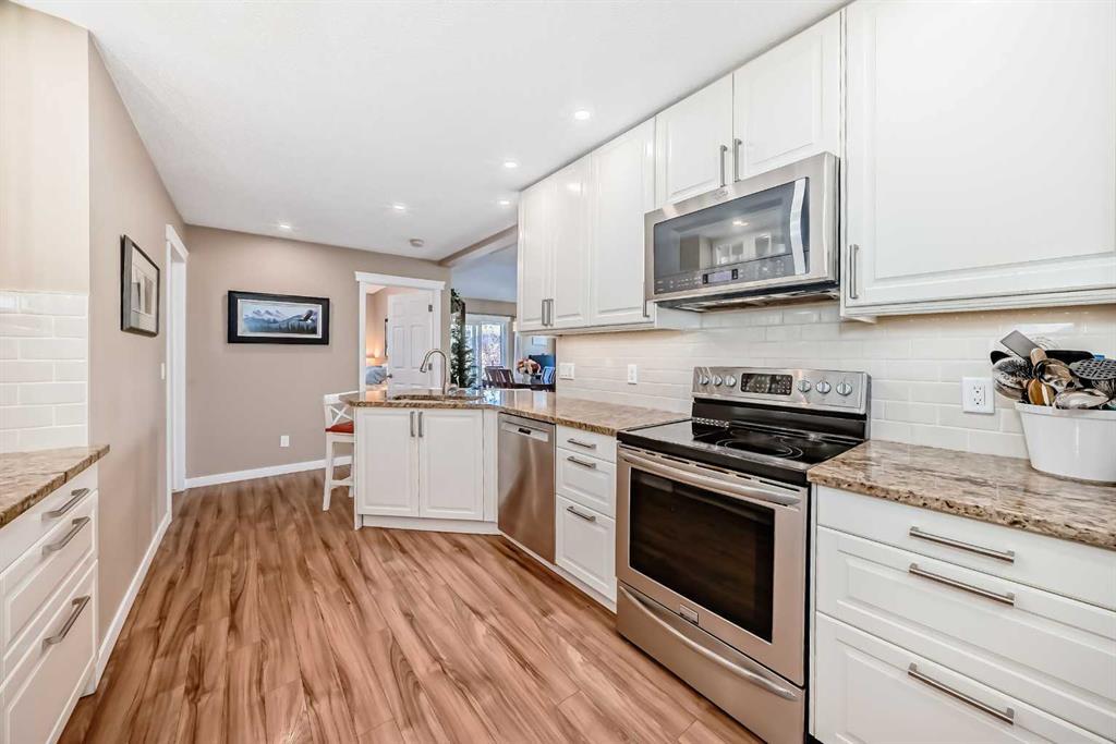 704, 39 Hidden Creek Place Northwest, Calgary – Residential Row/Townhouse Listing Photo 21