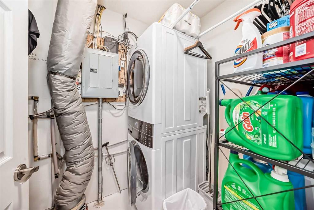 704, 39 Hidden Creek Place Northwest, Calgary – Residential Row/Townhouse Listing Photo 38