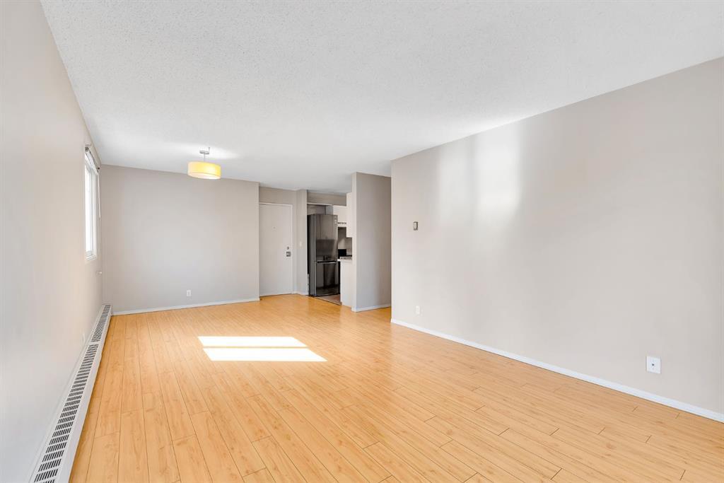 407d, 5601 Dalton Drive Northwest, Calgary – Residential Apartment Listing Photo 11