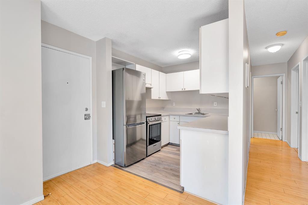 407d, 5601 Dalton Drive Northwest, Calgary – Residential Apartment Listing Photo 3