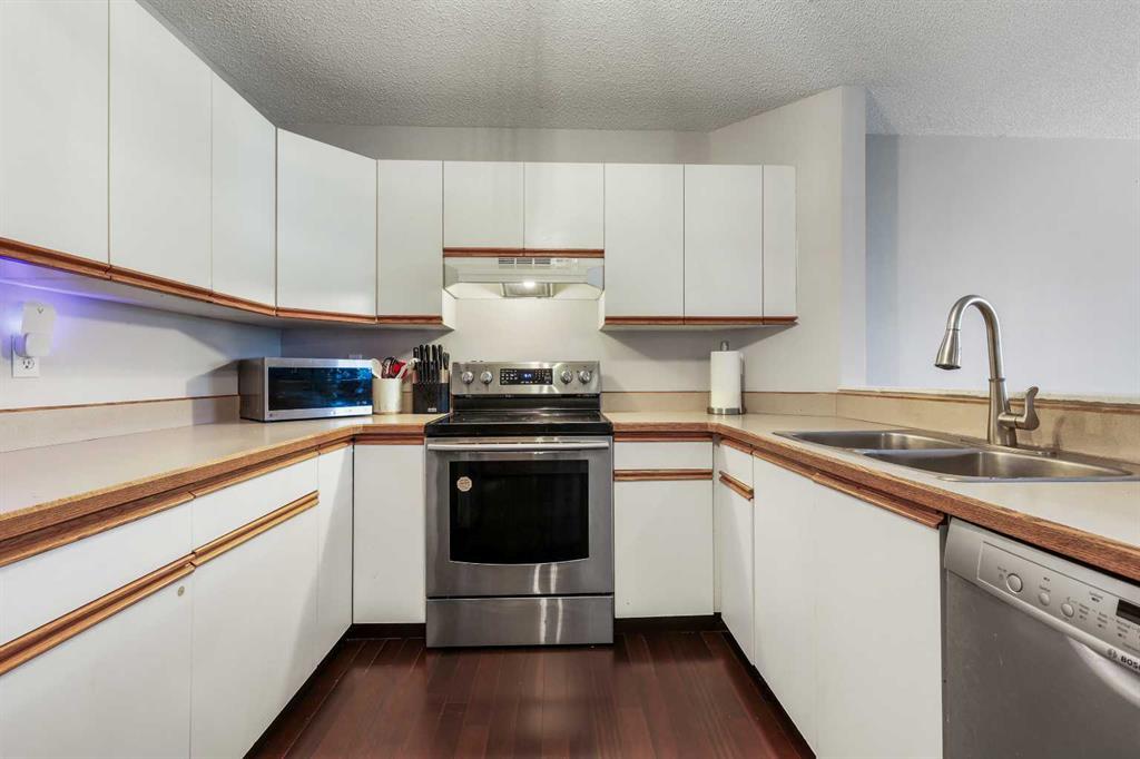 156 Martin Crossing Court Northeast, Calgary – Residential Row/Townhouse Listing Photo 12