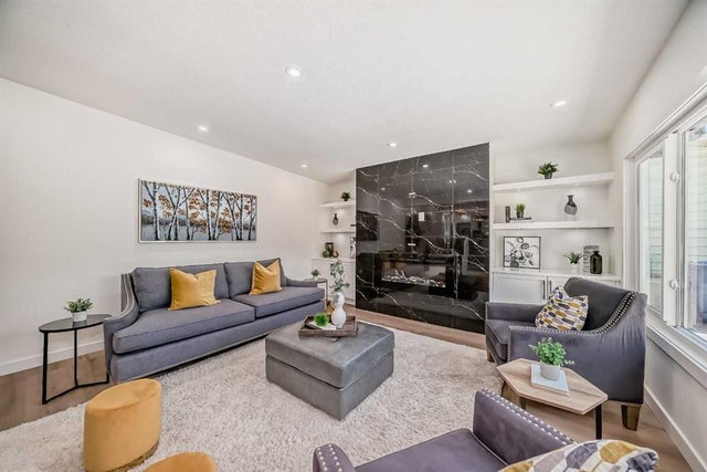 128 Cantrell Place Sw, Calgary