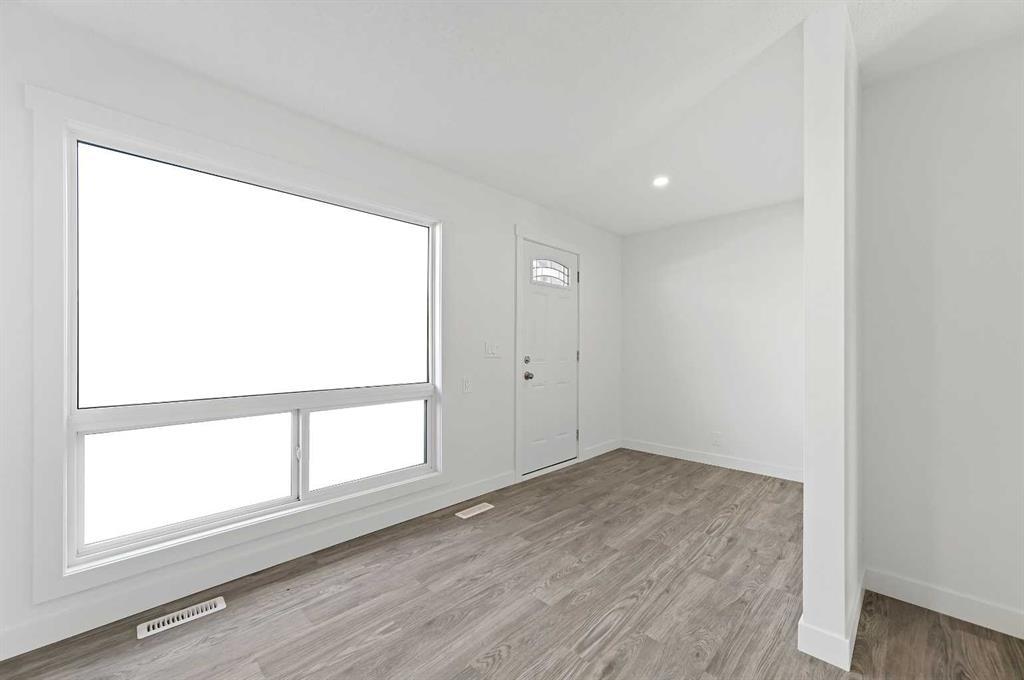 4, 220 Erin Mount Crescent Southeast, Calgary – Residential Row/Townhouse Listing Photo 6