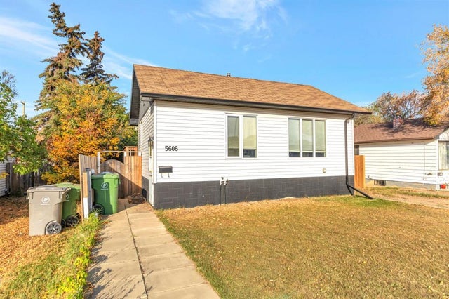 5608 49 Avenue, Lloydminster
