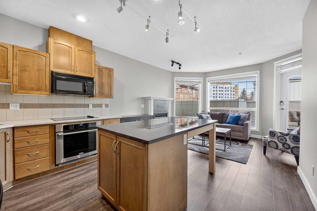 107, 3412 Parkdale Boulevard Northwest, Calgary – Residential Apartment Listing Photo 4