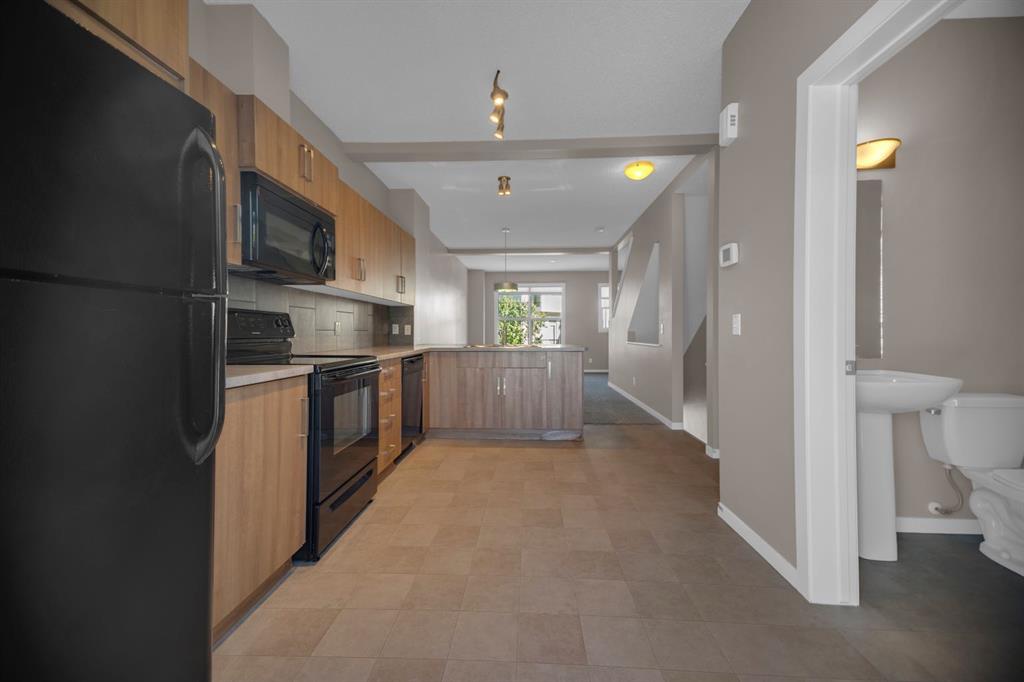 136 New Brighton Point Southeast, Calgary – Residential Row/Townhouse Listing Photo 9