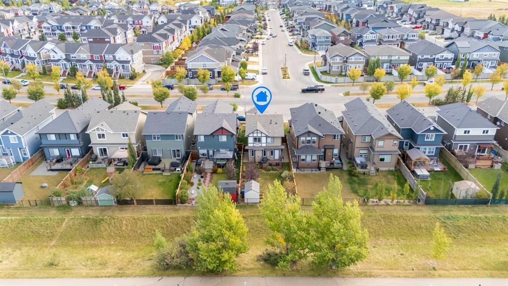 1346 Kings Heights Way Se, Airdrie
