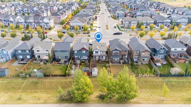 1346 Kings Heights Way Se, Airdrie