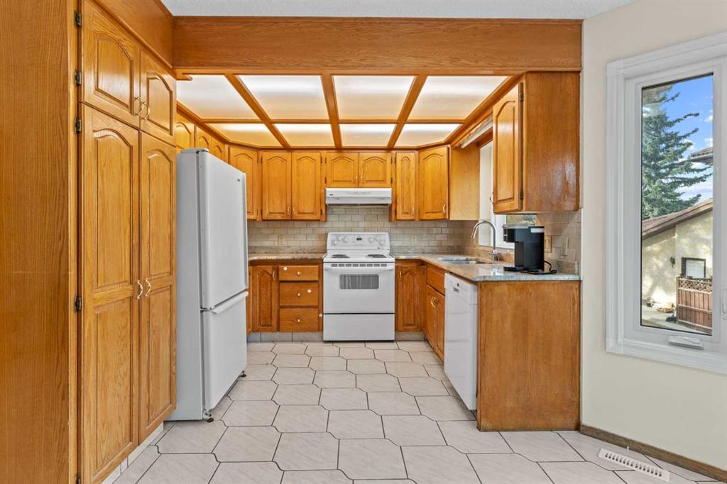 1024 Santana Road Northwest, Calgary – Residential Detached Listing Photo 25